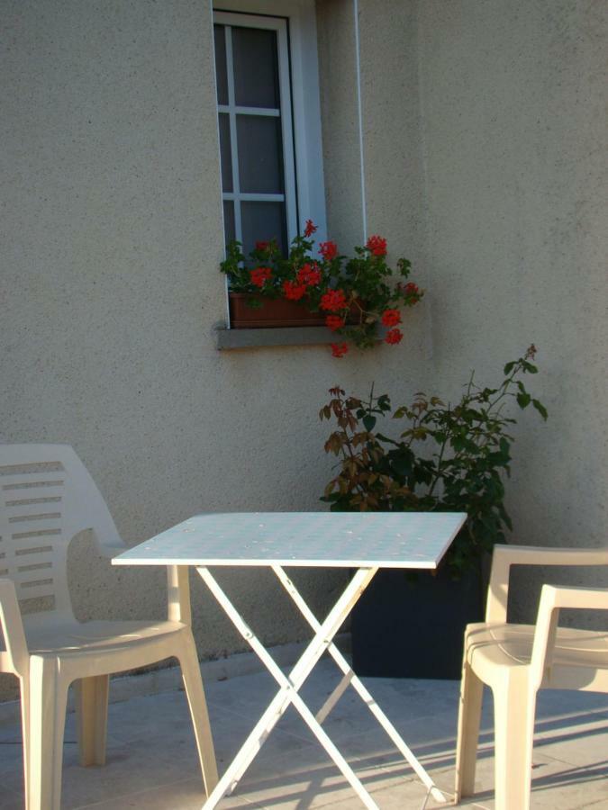 Chambres D'Hotes Le Bignon Dans Les Alpes Mancelles Villaines-la-Juhel Bagian luar foto