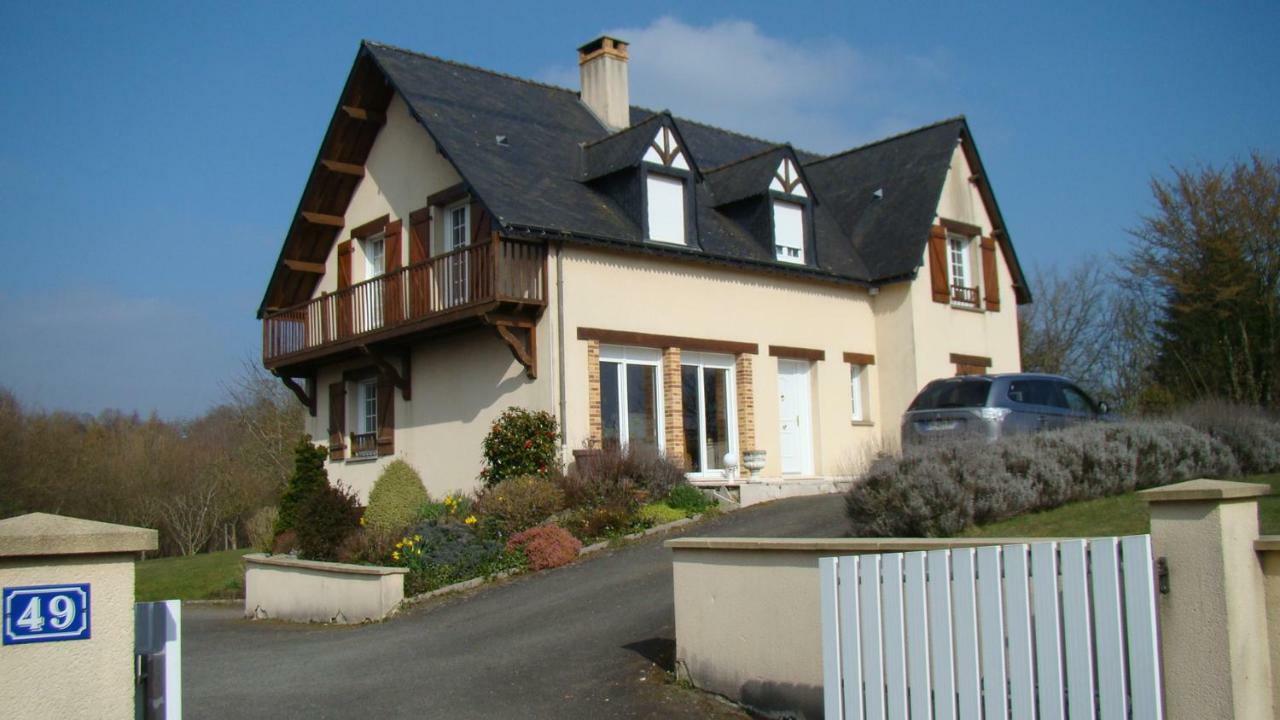 Chambres D'Hotes Le Bignon Dans Les Alpes Mancelles Villaines-la-Juhel Bagian luar foto